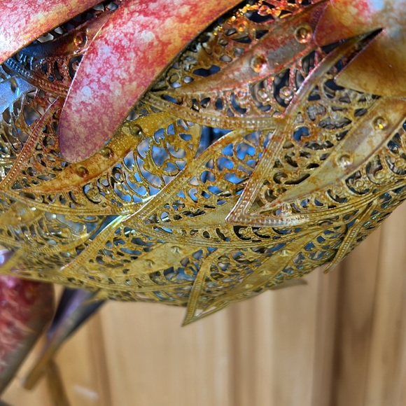 Flamingo 🦩 metal whimsical statue - Picture 3 of 12